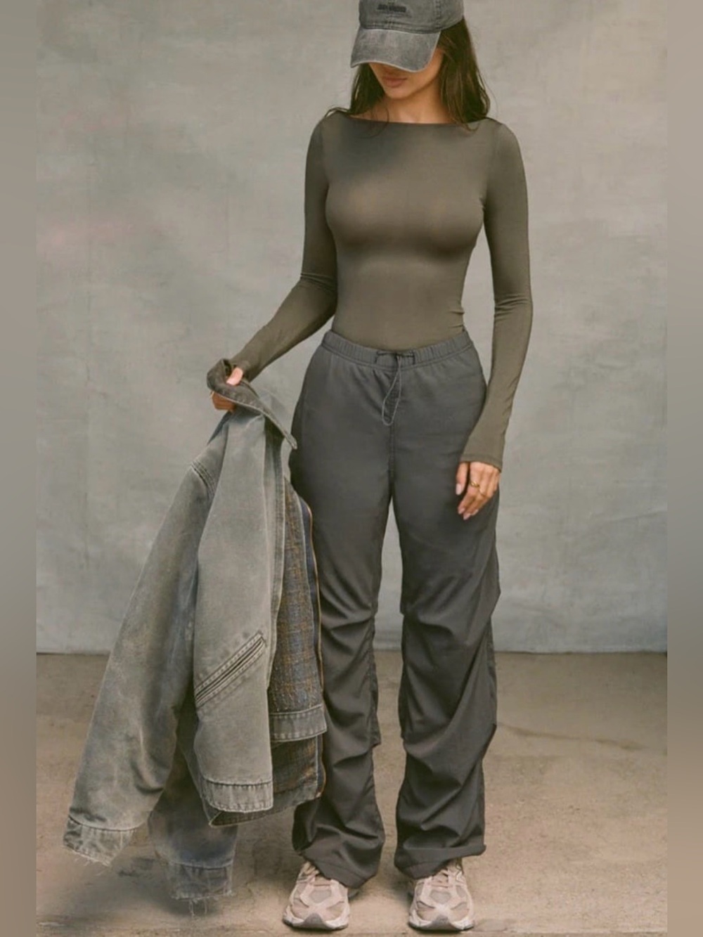 Joah Brown Ruched Track Pant
